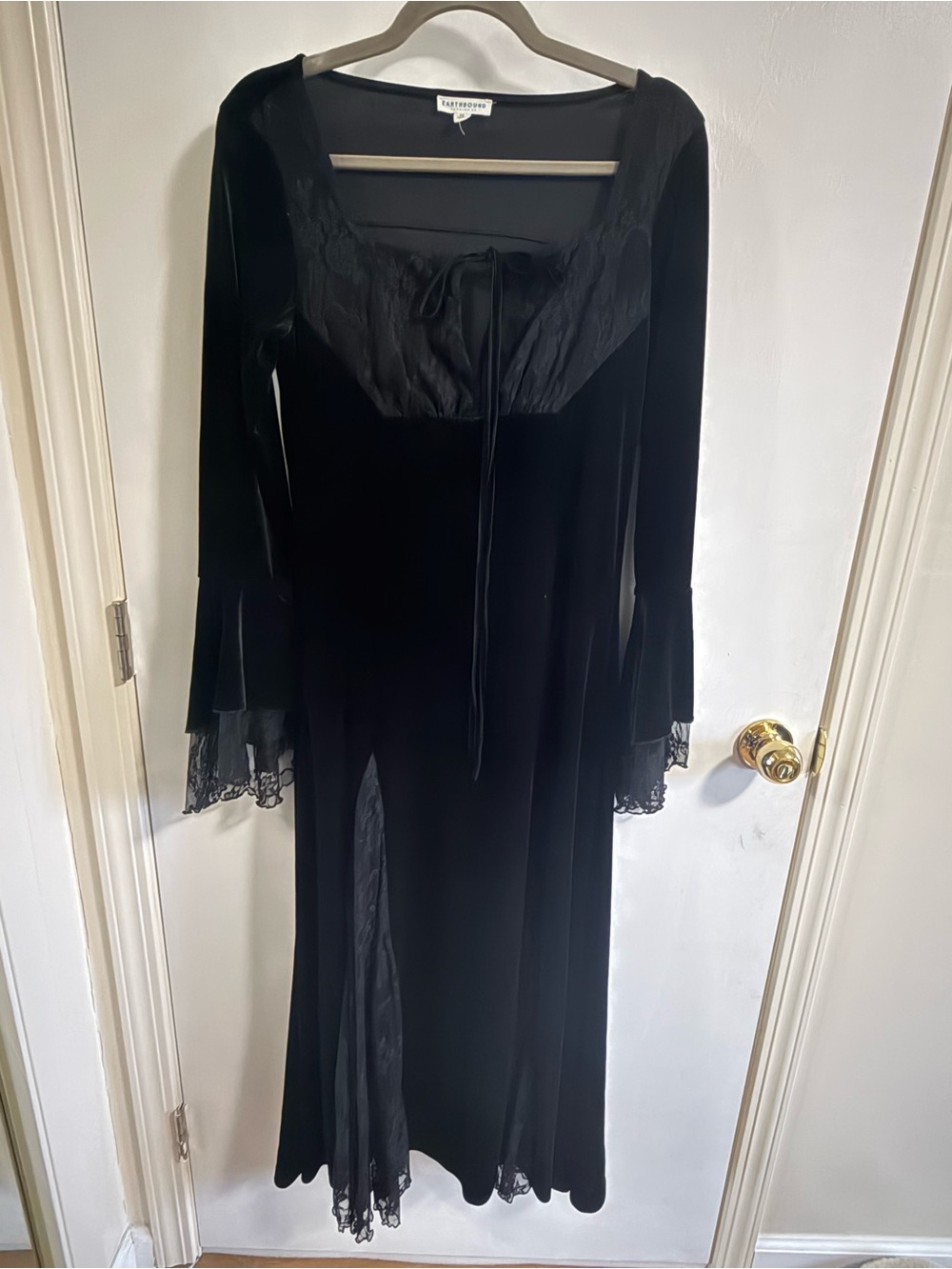 EARTHBOUND Black Velvet Lace-Trim Long Dress